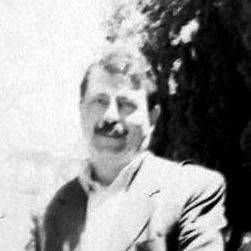 محمود دقاقی